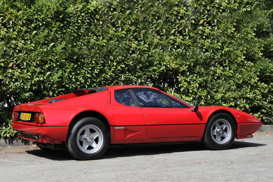  Ferrari 512 BBi 1982 года  (фото 2 из 14)